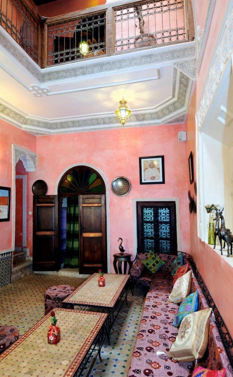 Riad Anass Al Ouali เฟส ภายนอก รูปภาพ