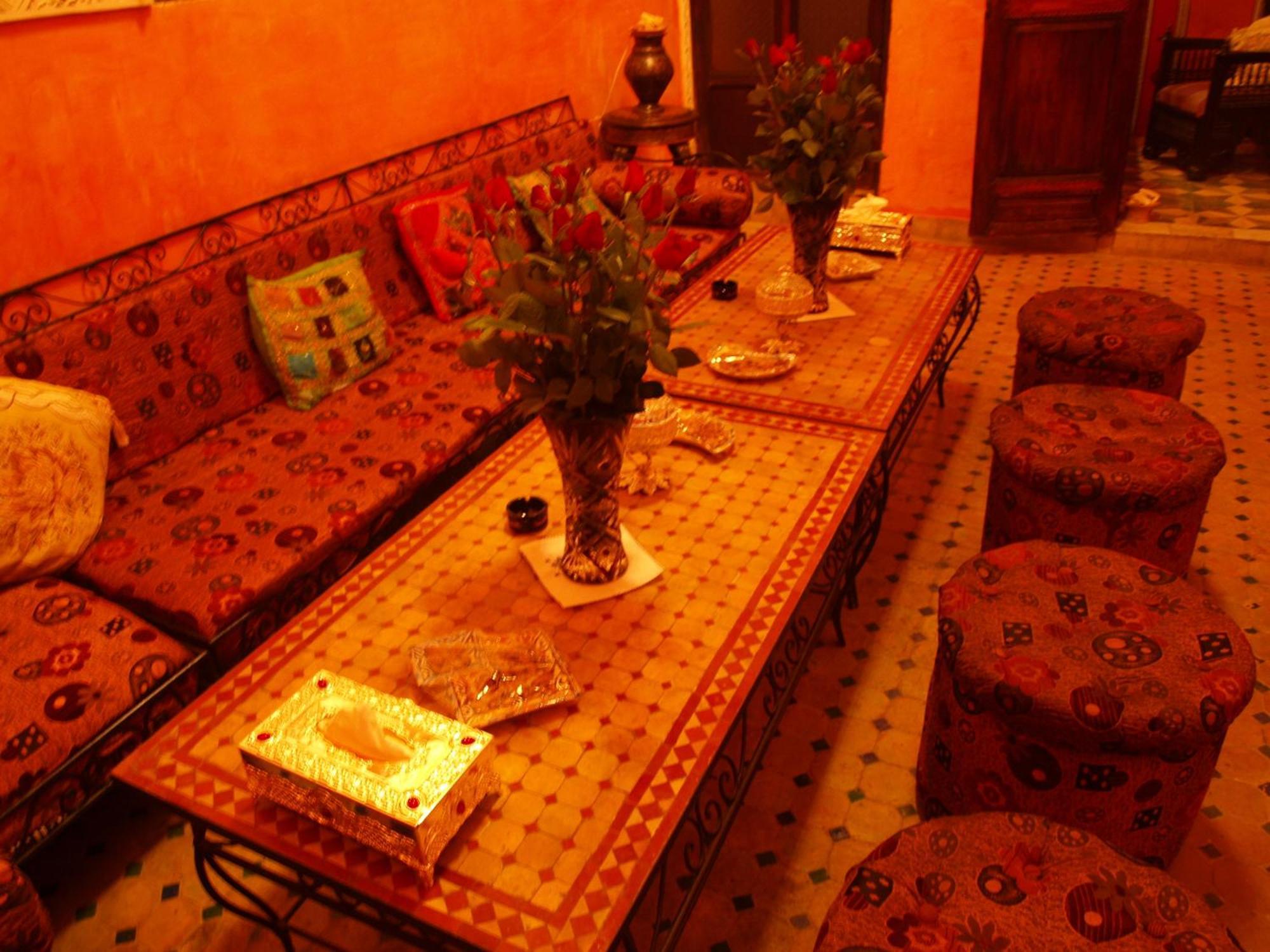 Riad Anass Al Ouali เฟส ภายนอก รูปภาพ